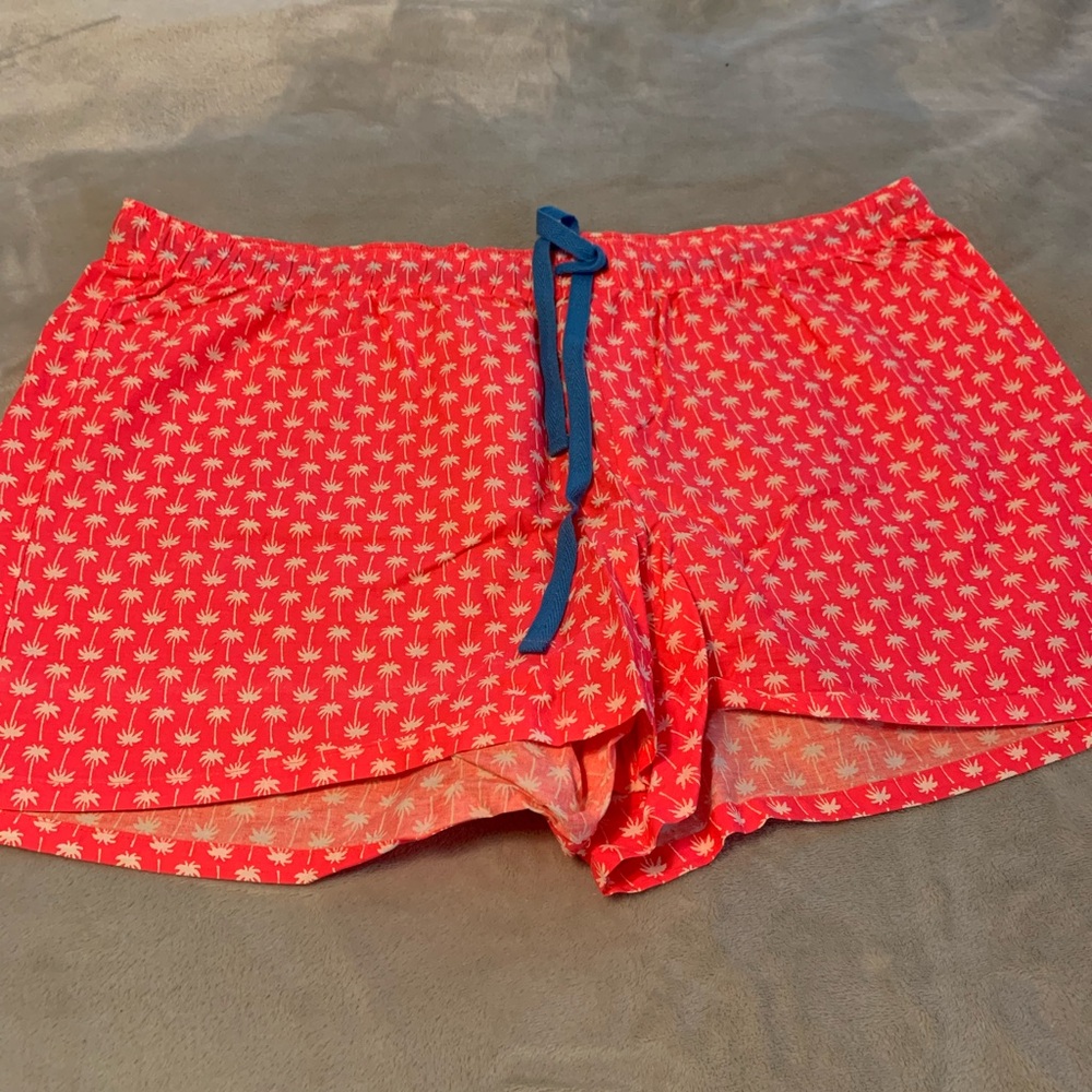 Women's Red Palm Tree Shorts casual wear never worn